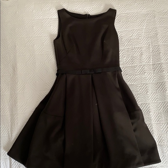 Little black dress - Picture 1 of 2